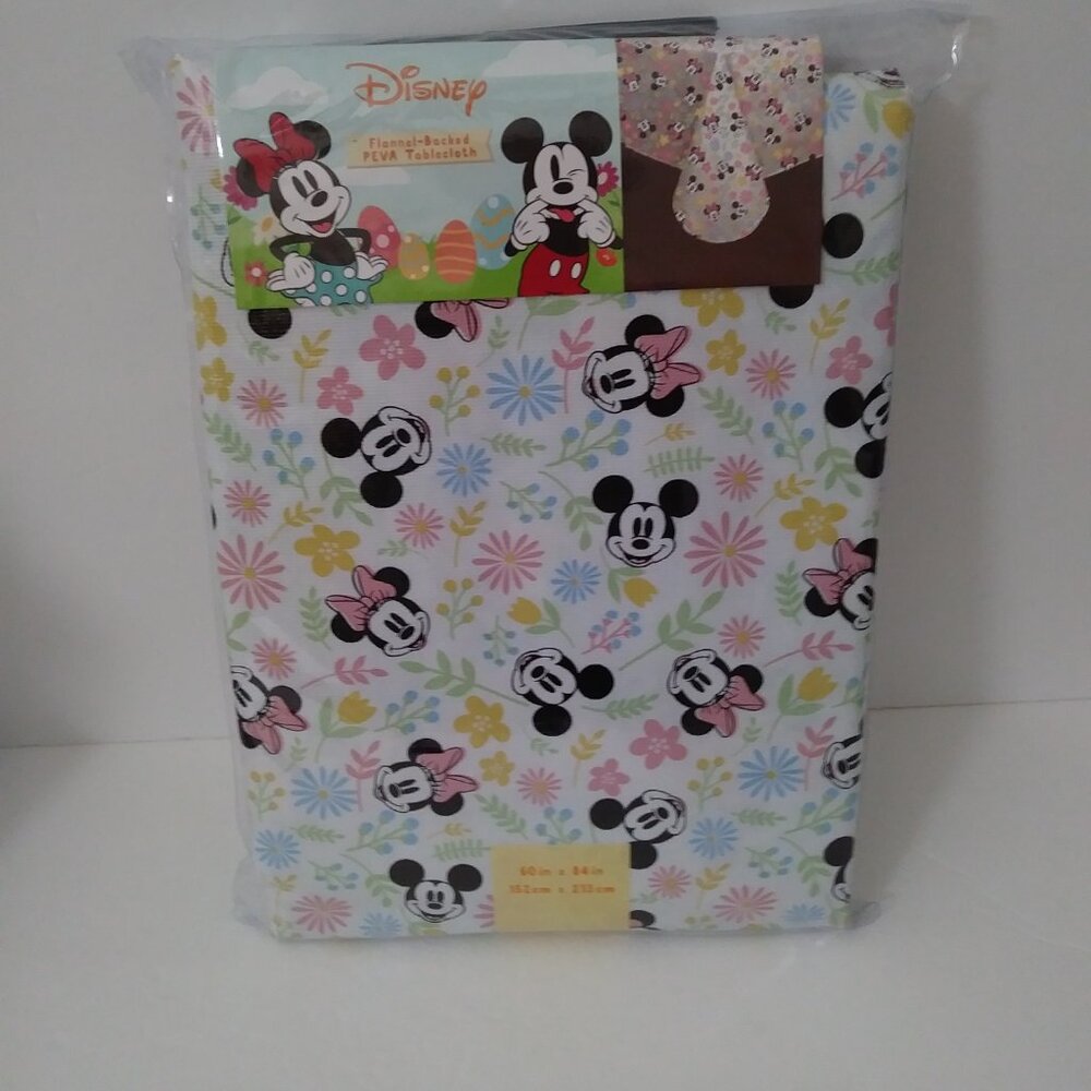 Disney Rectangle Flannel Tablecloth - Picture 5 of 13